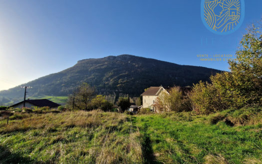 La sure en chartreuse, terrain constructible 1170m2